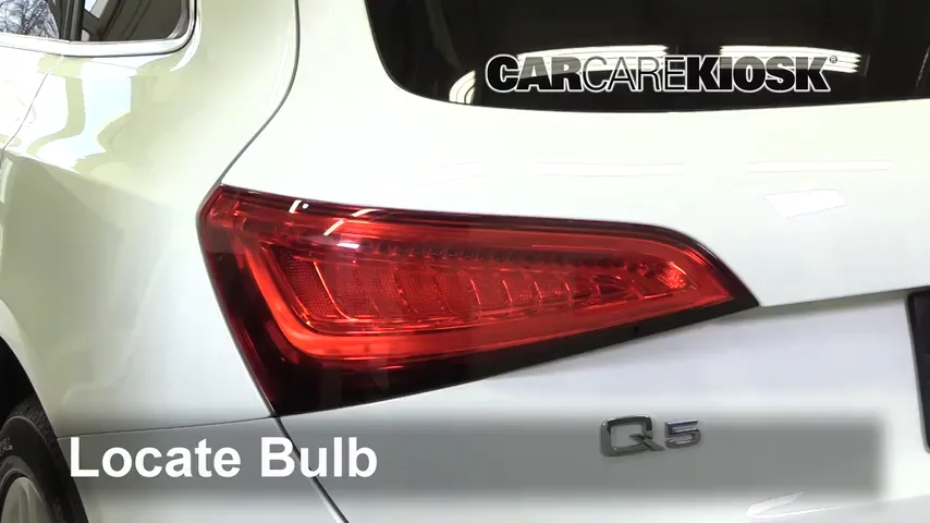 2017 Audi Q5 Premium Plus 3.0L V6 Supercharged Lights
